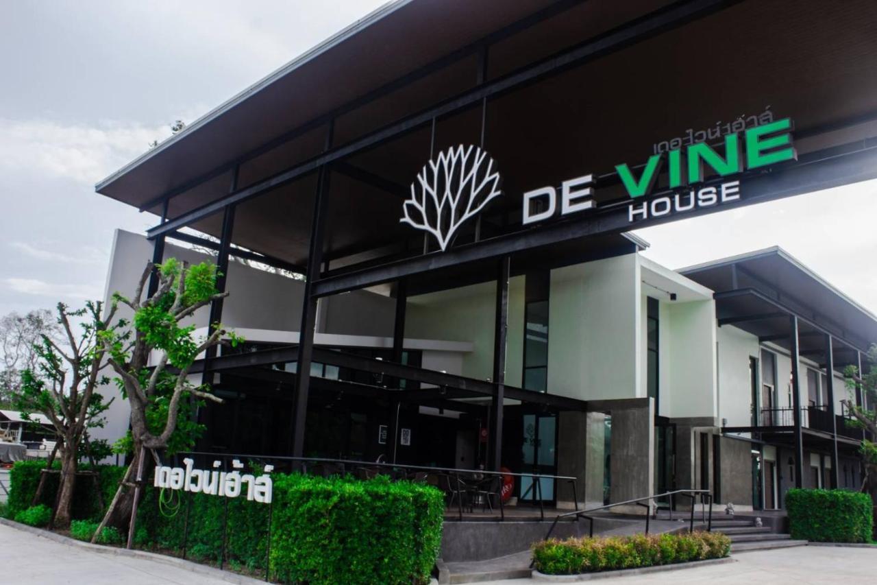 De Vine House Hotell Roi Et Exteriör bild